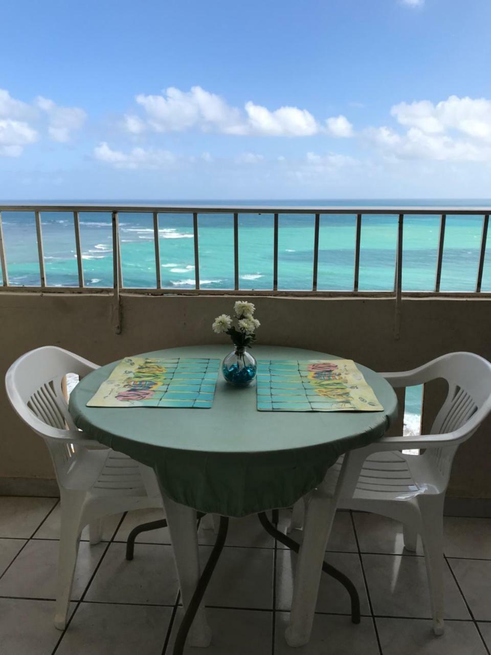 Ocean Front Apartment Luquillo Esterno foto